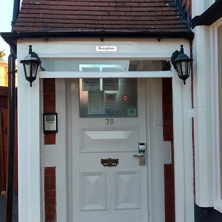 Queen Victoria Hotel Wolverhampton Ngoại thất bức ảnh